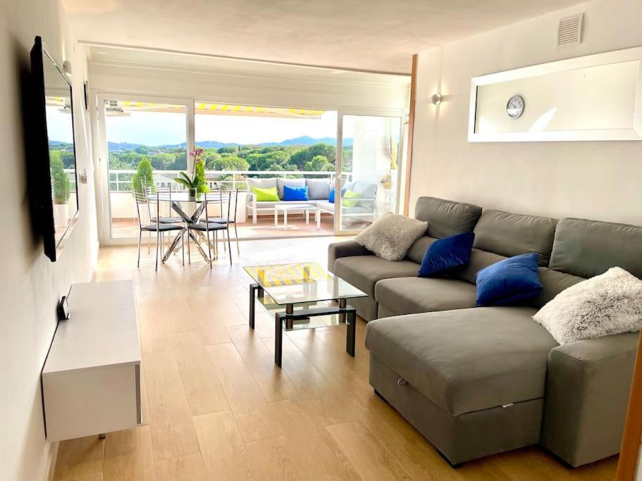 Апартаменти Modern Penthouse With Big Terrace Платжа-д'Ару Екстер'єр фото