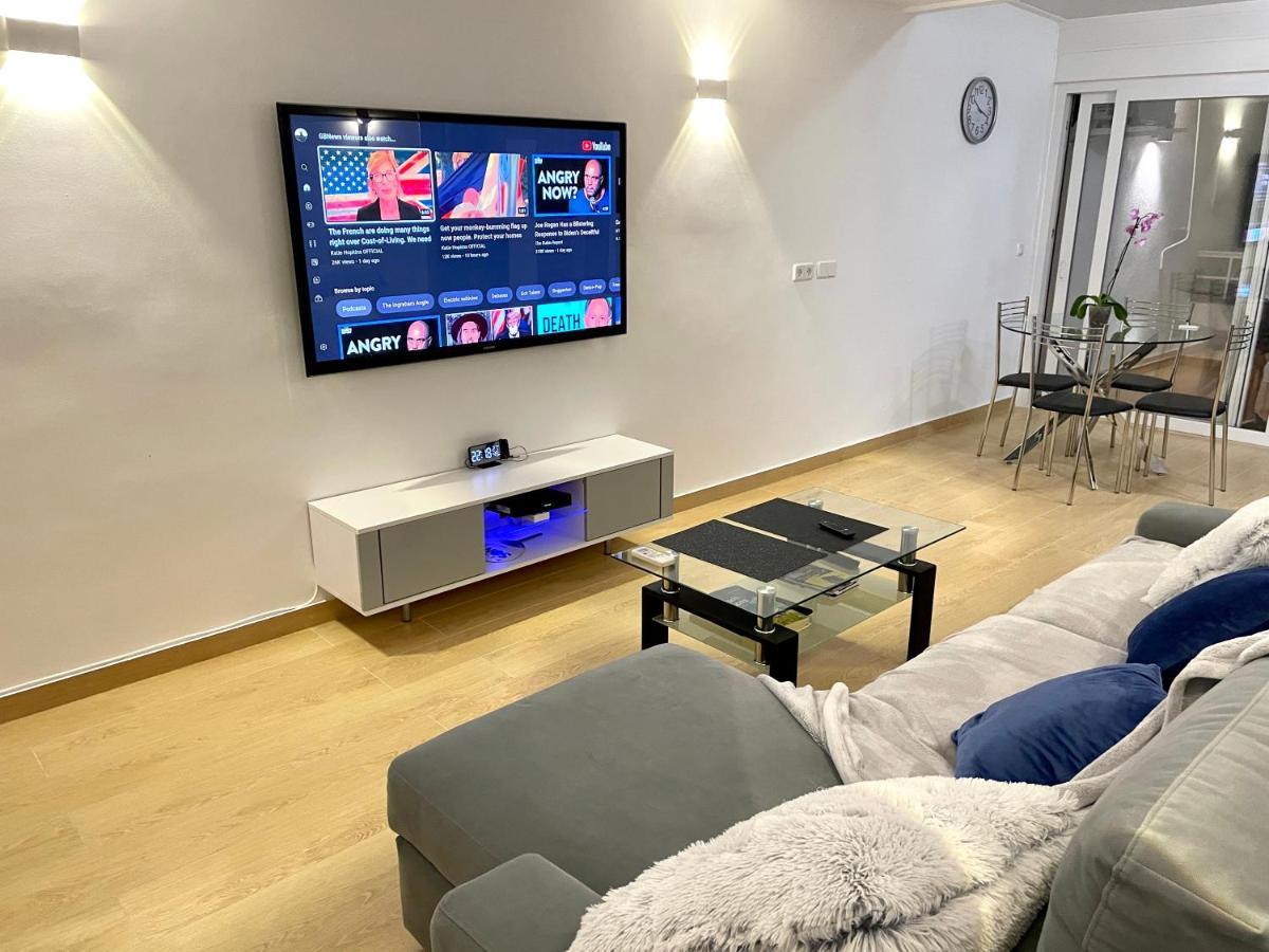 Апартаменти Modern Penthouse With Big Terrace Платжа-д'Ару Екстер'єр фото