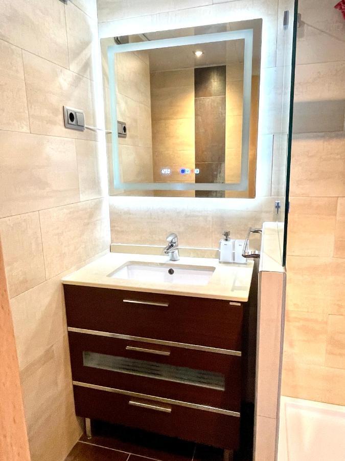 Апартаменти Modern Penthouse With Big Terrace Платжа-д'Ару Екстер'єр фото